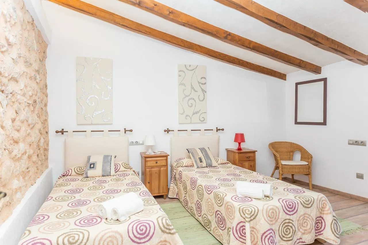 Pou Vell Etv1488 Villa Búger İspanya